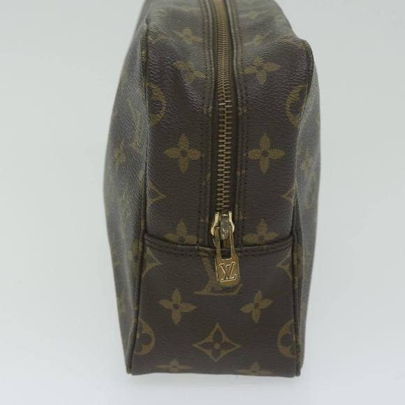 LOUIS VUITTON Poche Toilette Clutch Bag - Picture 7 of 16